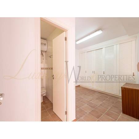 Sprzedaż - Nieruchomości - Dom / Apartament - Adeje 1