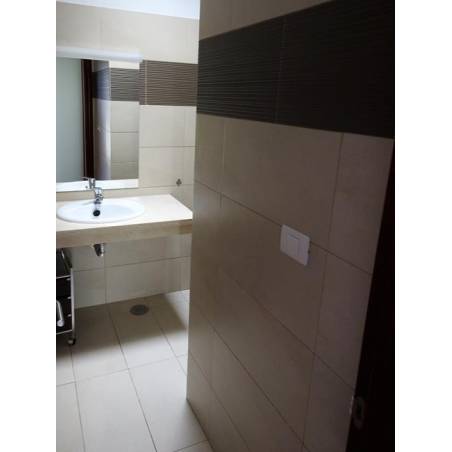 Sprzedaż - Nieruchomości - Dom / Apartament - Avenida Francia 2