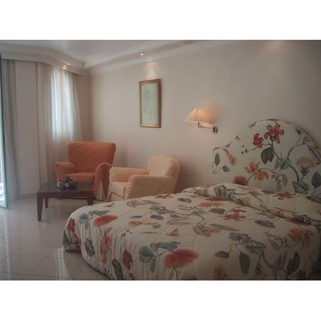 Sprzedaż - Nieruchomości - Dom / Apartament - Costa Adeje 3