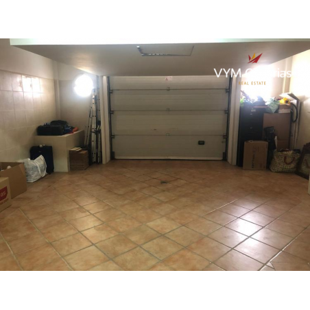 Sprzedaż - Nieruchomości - Kamienica - Chayofa 1