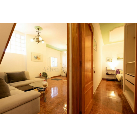 Sprzedaż - Nieruchomości - House - Villa de Arico 1